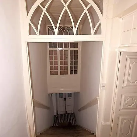 Covilha Hostel 코빌라