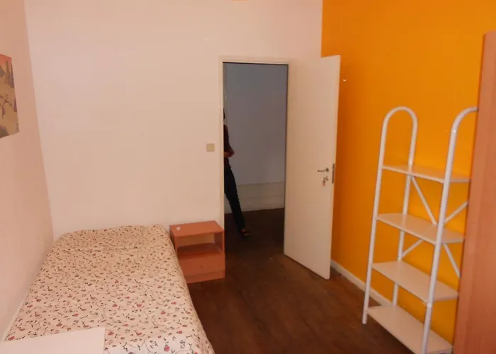 Covilha Hostel Hostal *